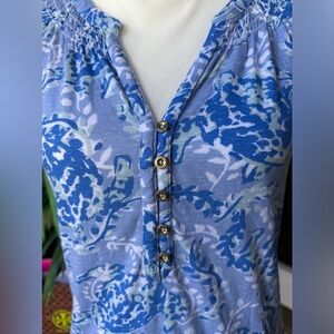 Lilly Pulitzer Sleeveless Top.